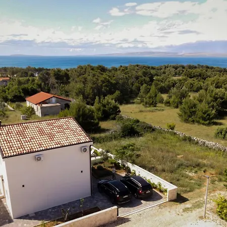 Pinia - Crowonder Luxury Rent *