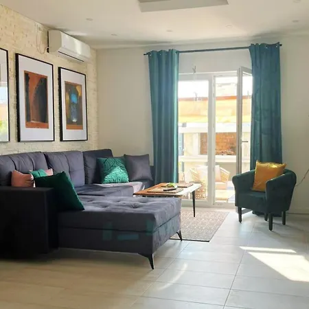 Pinia - Crowonder Luxury Rent Vila Vir
