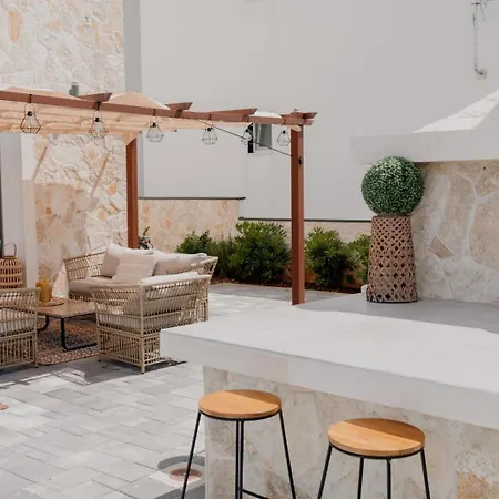 Pinia - Crowonder Luxury Rent Vila Vir