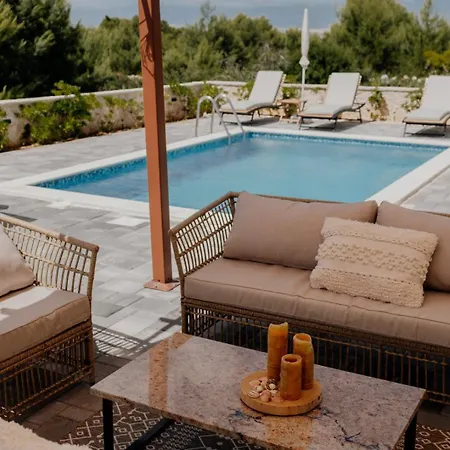 Pinia - Crowonder Luxury Rent Villa *