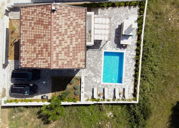 Вилла Pinia - Crowonder Luxury Rent